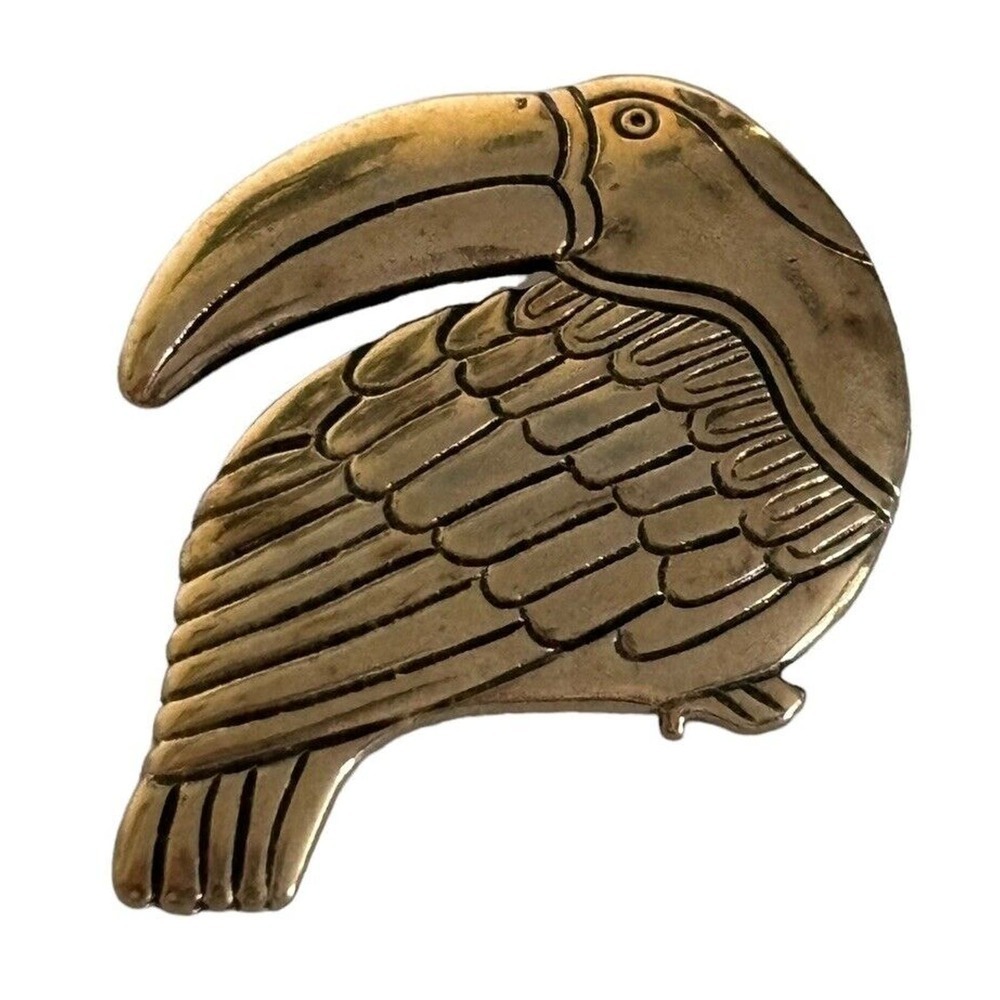 Signed LAUREL BURCH Goldtone Polished TUCAN Shape Pin Brooch